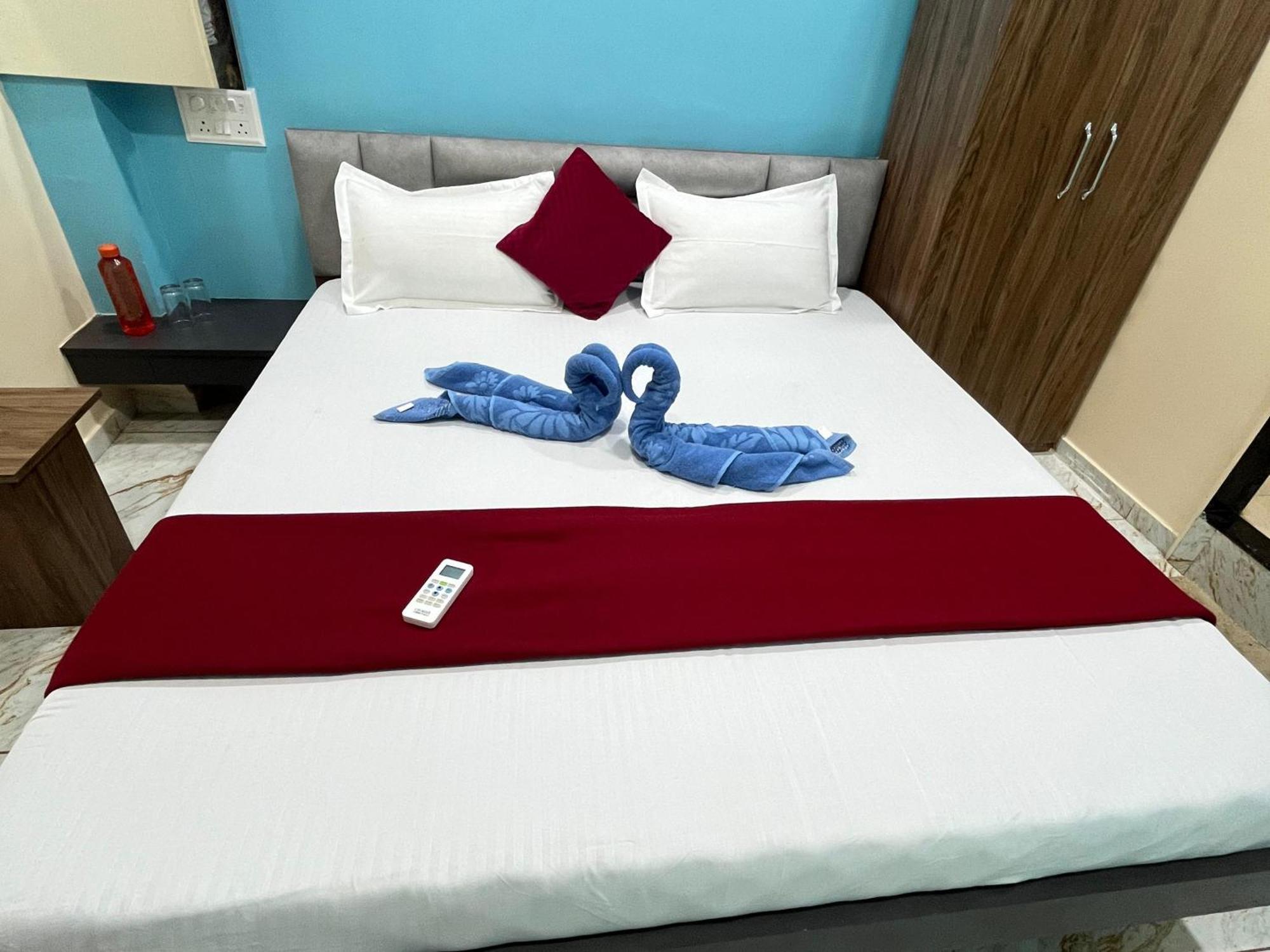 Jai Swaminarayan Delux Homestay Garudeshwar Екстериор снимка