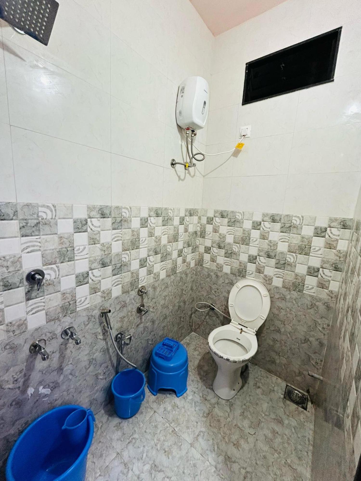 Jai Swaminarayan Delux Homestay Garudeshwar Екстериор снимка